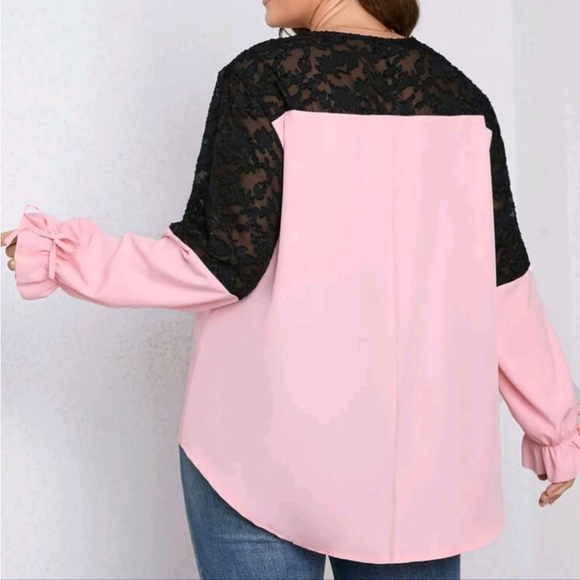 SHEIN Blush Pink & Black Contrast Eyelet Lace Flounce Sleeve Blouse Size 3XL - Picture 3 of 15